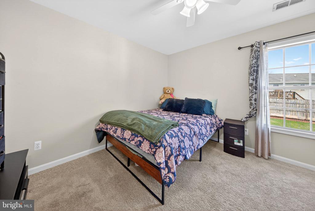 11698 FORT UNION DR, REMINGTON, Virginia 22734, 4 Bedrooms Bedrooms, ,2 BathroomsBathrooms,Residential,11698 FORT UNION DR,VAFQ2021064 MLS # VAFQ2021064