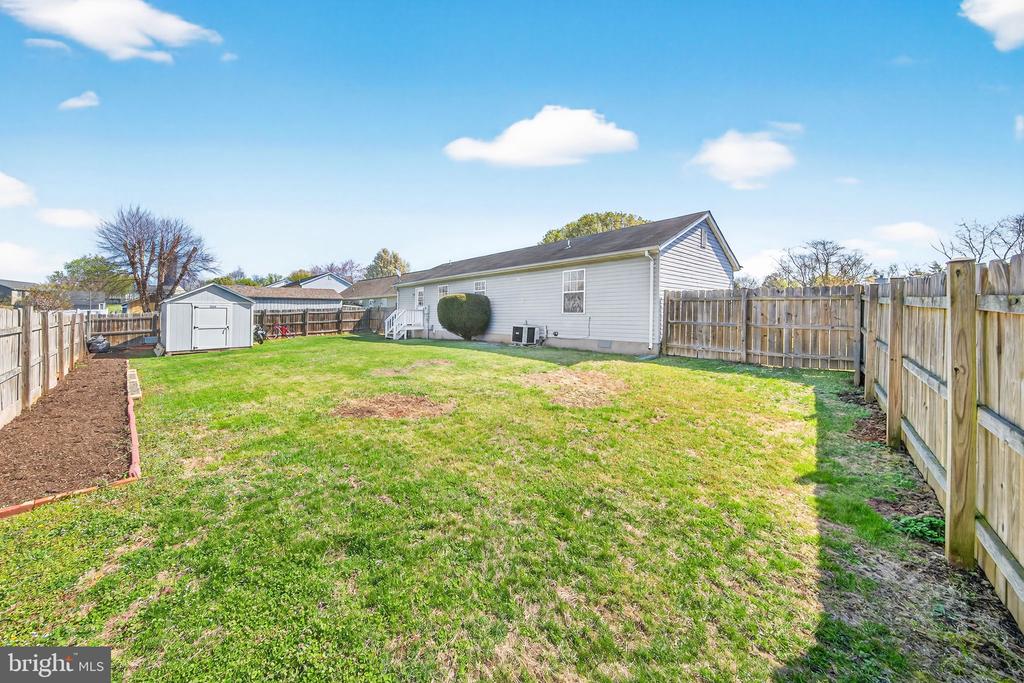 11698 FORT UNION DR, REMINGTON, Virginia 22734, 4 Bedrooms Bedrooms, ,2 BathroomsBathrooms,Residential,11698 FORT UNION DR,VAFQ2021064 MLS # VAFQ2021064