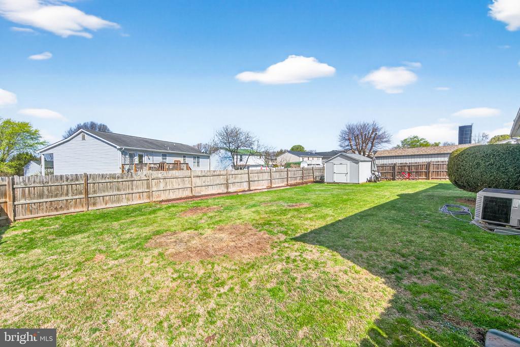 11698 FORT UNION DR, REMINGTON, Virginia 22734, 4 Bedrooms Bedrooms, ,2 BathroomsBathrooms,Residential,11698 FORT UNION DR,VAFQ2021064 MLS # VAFQ2021064