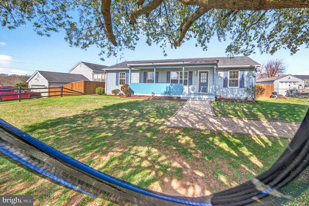 11698 FORT UNION DR, REMINGTON, Virginia 22734, 4 Bedrooms Bedrooms, ,2 BathroomsBathrooms,Residential,11698 FORT UNION DR,VAFQ2021064 MLS # VAFQ2021064