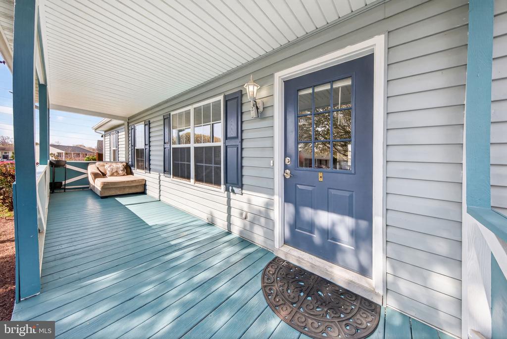 11698 FORT UNION DR, REMINGTON, Virginia 22734, 4 Bedrooms Bedrooms, ,2 BathroomsBathrooms,Residential,11698 FORT UNION DR,VAFQ2021064 MLS # VAFQ2021064