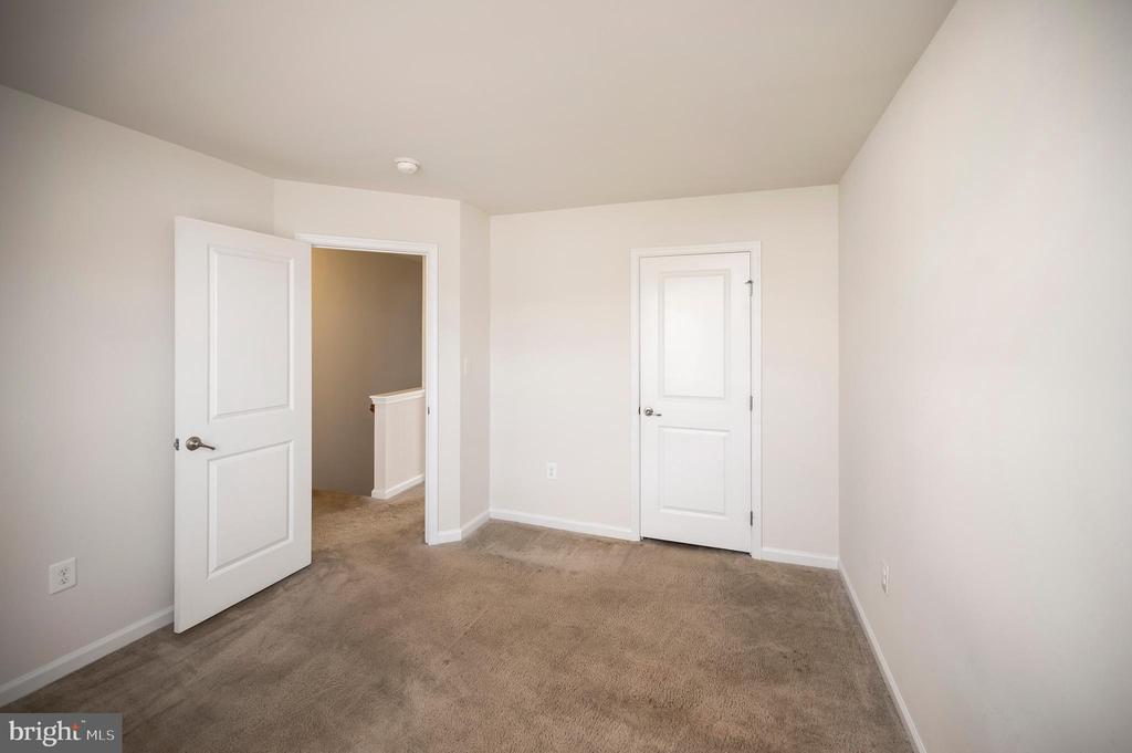 12103 MAJESTIC PL, CULPEPER, Virginia 22701, 3 Bedrooms Bedrooms, ,2 BathroomsBathrooms,Residential,12103 MAJESTIC PL,VACU2013042 MLS # VACU2013042