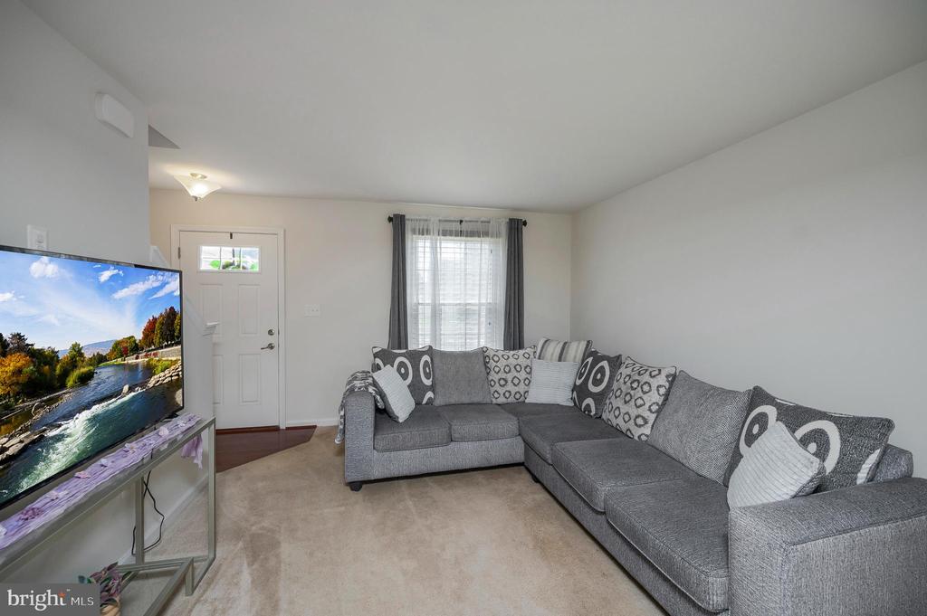 12103 MAJESTIC PL, CULPEPER, Virginia 22701, 3 Bedrooms Bedrooms, ,2 BathroomsBathrooms,Residential,12103 MAJESTIC PL,VACU2013042 MLS # VACU2013042