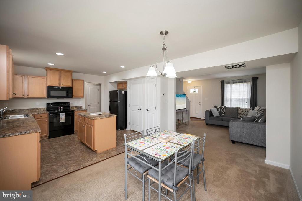 12103 MAJESTIC PL, CULPEPER, Virginia 22701, 3 Bedrooms Bedrooms, ,2 BathroomsBathrooms,Residential,12103 MAJESTIC PL,VACU2013042 MLS # VACU2013042