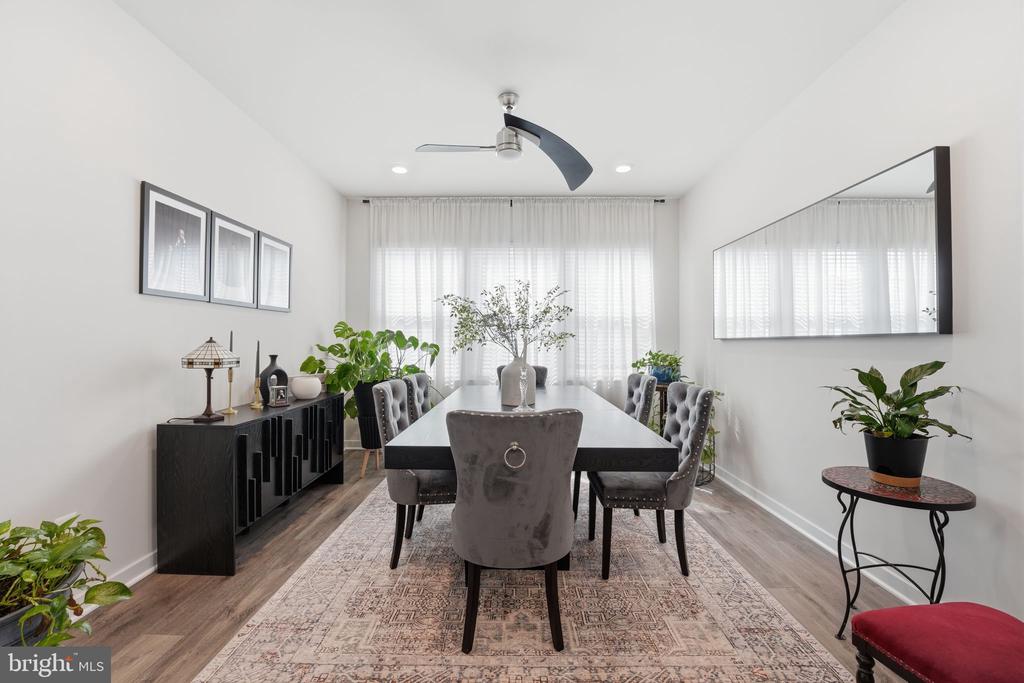 2012 ARMSTRONG TER, JEFFERSONTON, Virginia 22724, 5 Bedrooms Bedrooms, ,3 BathroomsBathrooms,Residential,2012 ARMSTRONG TER,VACU2013146 MLS # VACU2013146