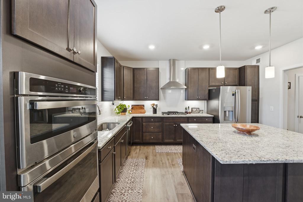 2012 ARMSTRONG TER, JEFFERSONTON, Virginia 22724, 5 Bedrooms Bedrooms, ,3 BathroomsBathrooms,Residential,2012 ARMSTRONG TER,VACU2013146 MLS # VACU2013146