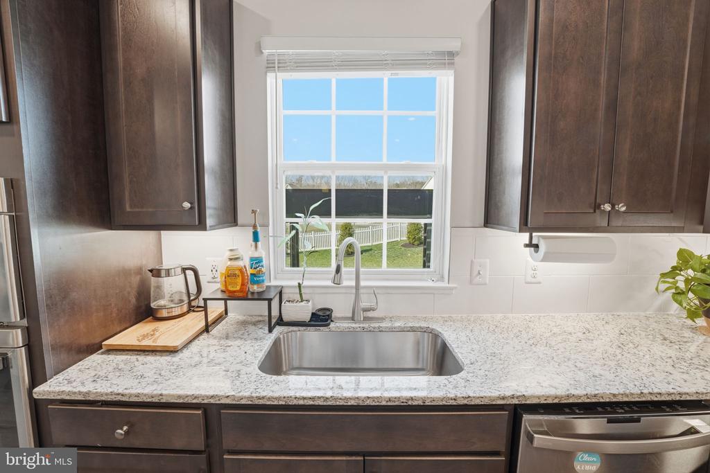 2012 ARMSTRONG TER, JEFFERSONTON, Virginia 22724, 5 Bedrooms Bedrooms, ,3 BathroomsBathrooms,Residential,2012 ARMSTRONG TER,VACU2013146 MLS # VACU2013146