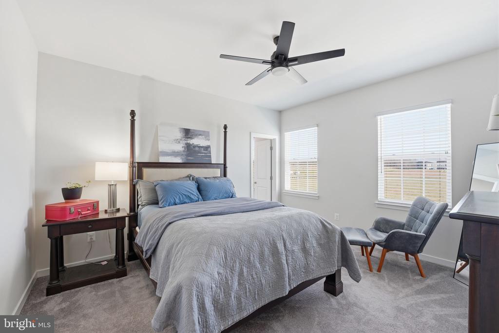 2012 ARMSTRONG TER, JEFFERSONTON, Virginia 22724, 5 Bedrooms Bedrooms, ,3 BathroomsBathrooms,Residential,2012 ARMSTRONG TER,VACU2013146 MLS # VACU2013146