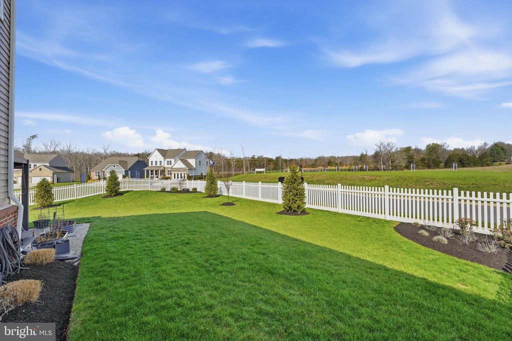 2012 ARMSTRONG TER, JEFFERSONTON, Virginia 22724, 5 Bedrooms Bedrooms, ,3 BathroomsBathrooms,Residential,2012 ARMSTRONG TER,VACU2013146 MLS # VACU2013146