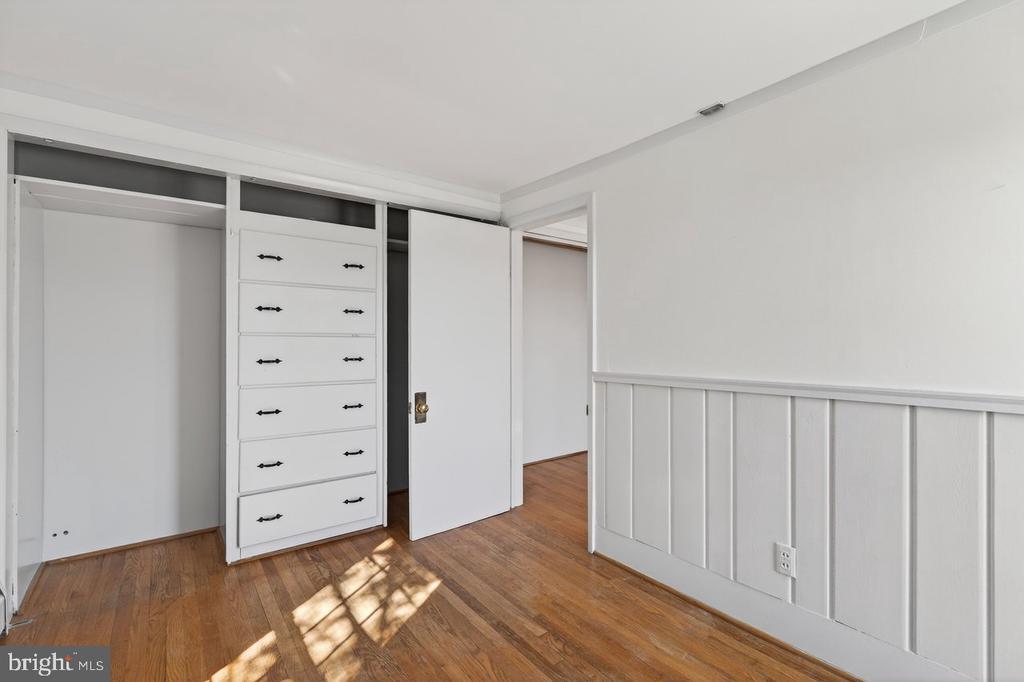 422 MECHANIC ST, LURAY, Virginia 22835, 5 Bedrooms Bedrooms, ,2 BathroomsBathrooms,Residential,422 MECHANIC ST,VAPA2006220 MLS # VAPA2006220