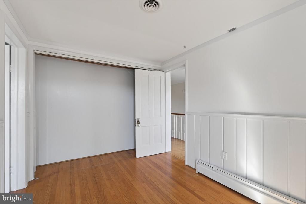 422 MECHANIC ST, LURAY, Virginia 22835, 5 Bedrooms Bedrooms, ,2 BathroomsBathrooms,Residential,422 MECHANIC ST,VAPA2006220 MLS # VAPA2006220