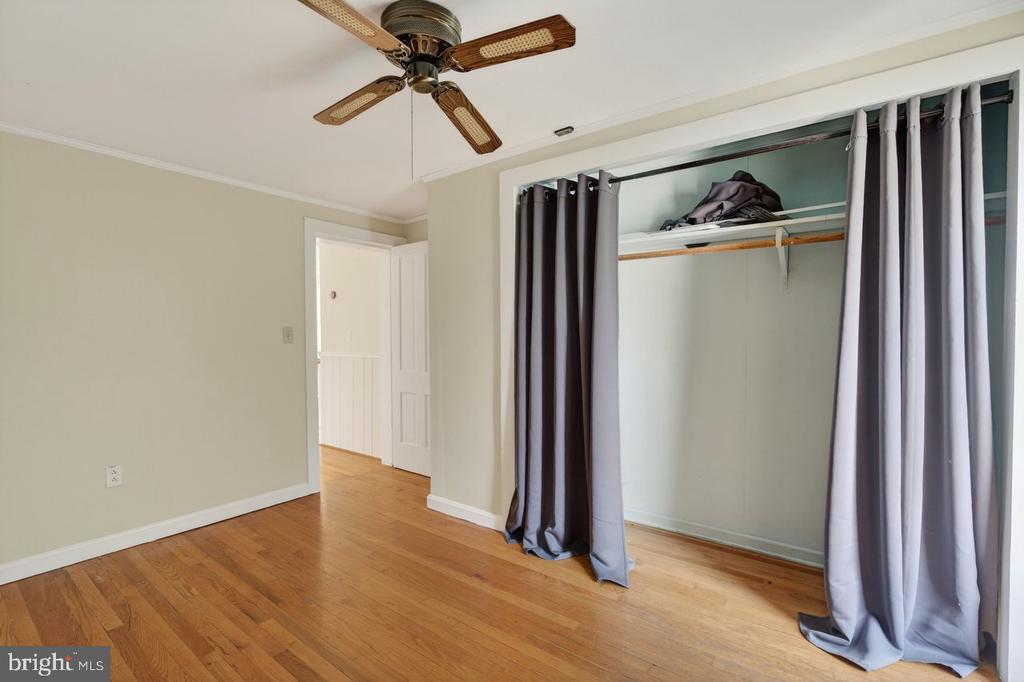 422 MECHANIC ST, LURAY, Virginia 22835, 5 Bedrooms Bedrooms, ,2 BathroomsBathrooms,Residential,422 MECHANIC ST,VAPA2006220 MLS # VAPA2006220