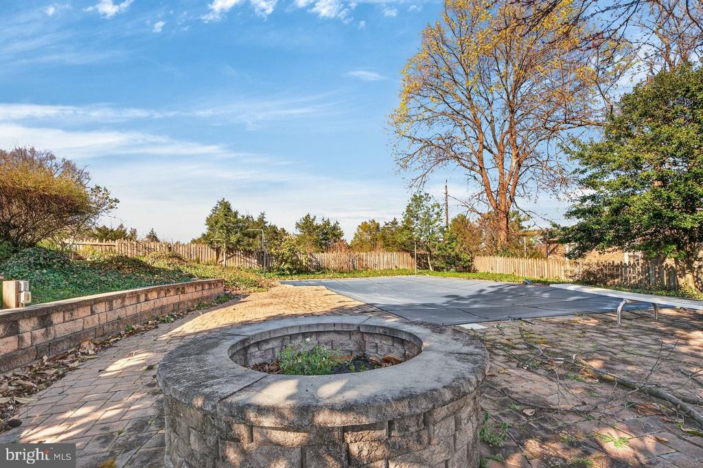 422 MECHANIC ST, LURAY, Virginia 22835, 5 Bedrooms Bedrooms, ,2 BathroomsBathrooms,Residential,422 MECHANIC ST,VAPA2006220 MLS # VAPA2006220