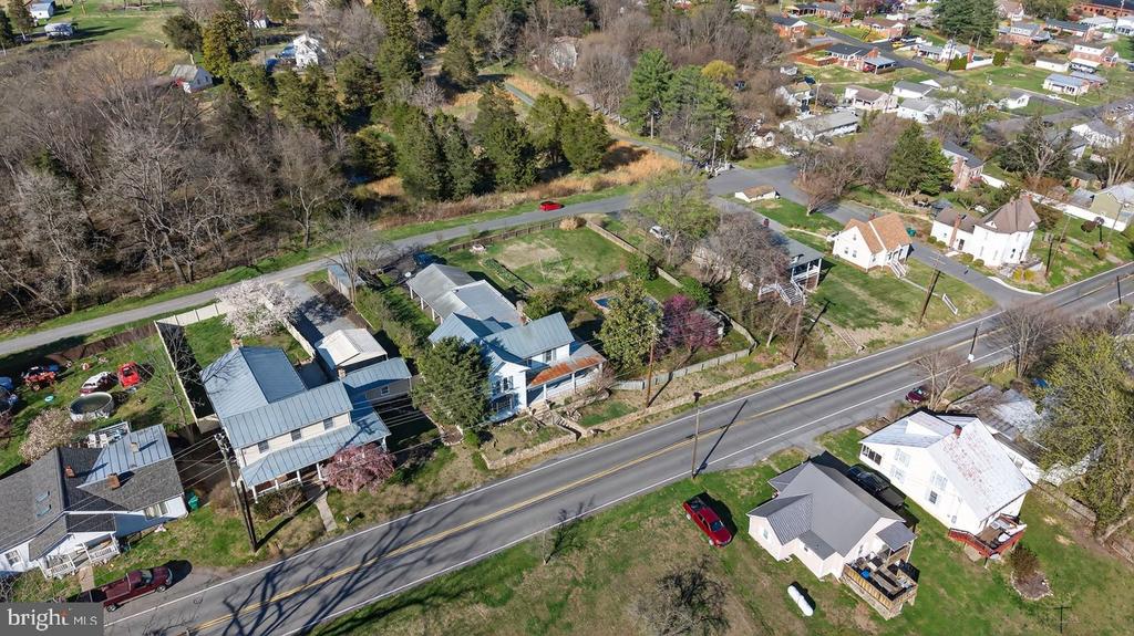 422 MECHANIC ST, LURAY, Virginia 22835, 5 Bedrooms Bedrooms, ,2 BathroomsBathrooms,Residential,422 MECHANIC ST,VAPA2006220 MLS # VAPA2006220