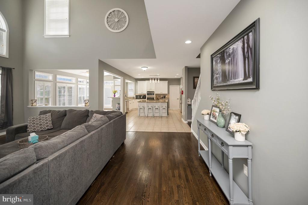 10403 BRECKENRIDGE DR, SPOTSYLVANIA, Virginia 22553, 5 Bedrooms Bedrooms, ,3 BathroomsBathrooms,Residential,10403 BRECKENRIDGE DR,VASP2040434 MLS # VASP2040434