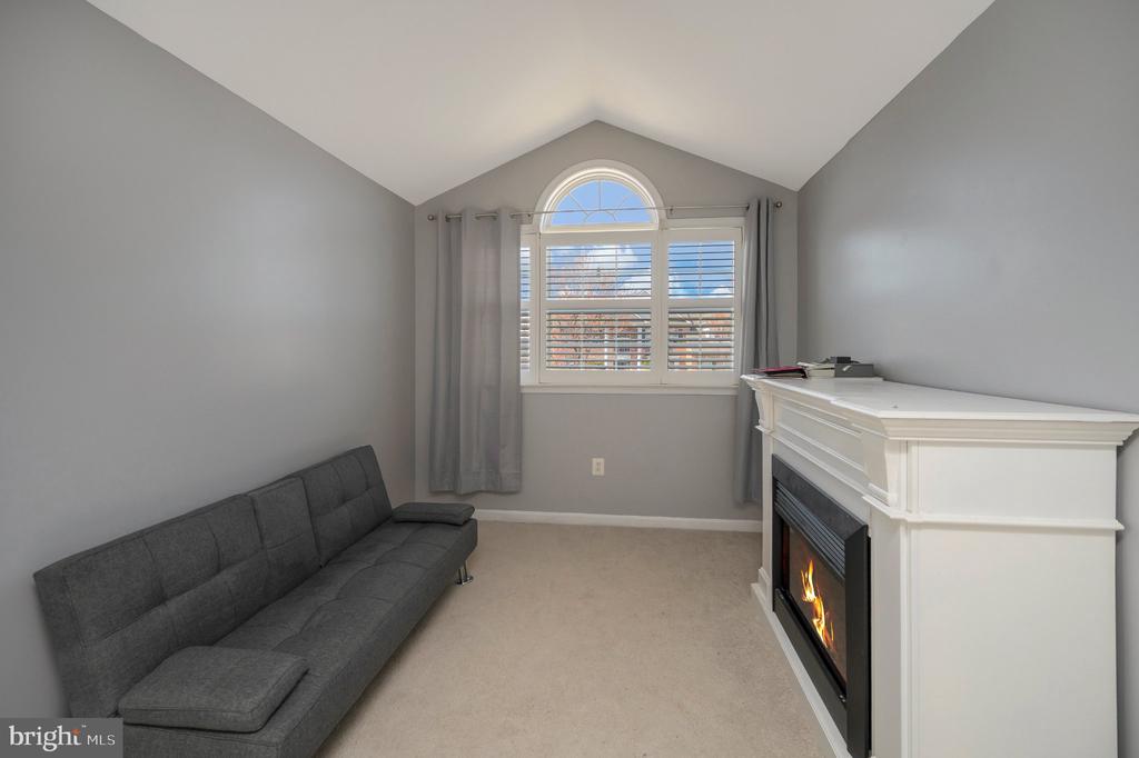 10403 BRECKENRIDGE DR, SPOTSYLVANIA, Virginia 22553, 5 Bedrooms Bedrooms, ,3 BathroomsBathrooms,Residential,10403 BRECKENRIDGE DR,VASP2040434 MLS # VASP2040434