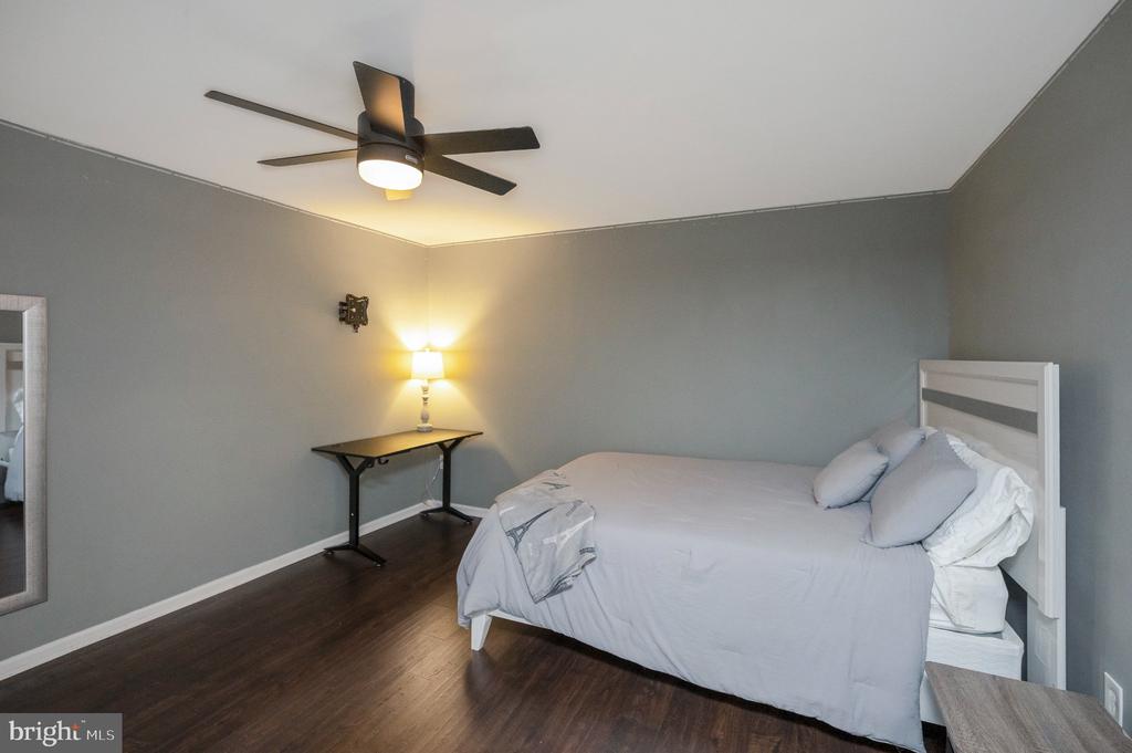 10403 BRECKENRIDGE DR, SPOTSYLVANIA, Virginia 22553, 5 Bedrooms Bedrooms, ,3 BathroomsBathrooms,Residential,10403 BRECKENRIDGE DR,VASP2040434 MLS # VASP2040434