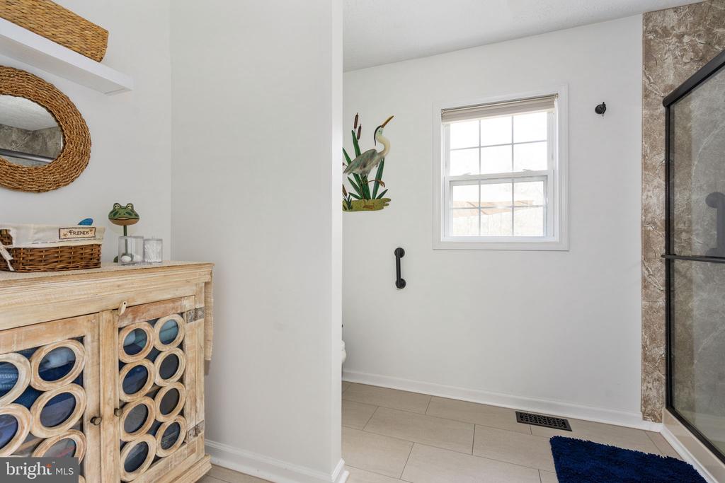 151 LINDA LN, MINERAL, Virginia 23117, 5 Bedrooms Bedrooms, ,3 BathroomsBathrooms,Residential,151 LINDA LN,VALA2009550 MLS # VALA2009550