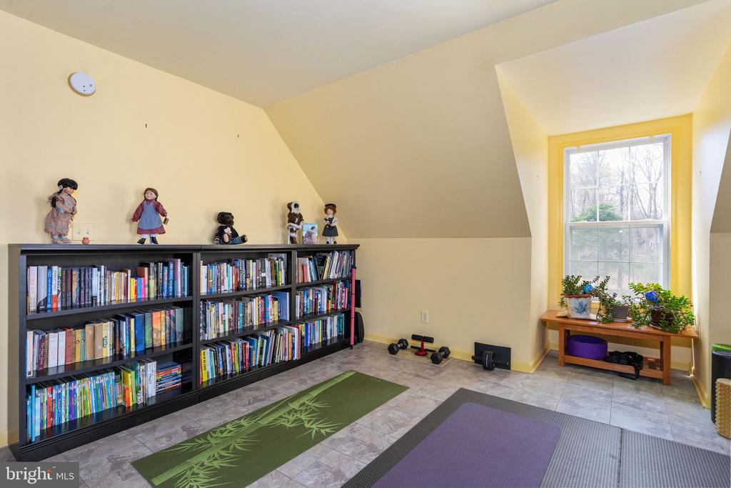 151 LINDA LN, MINERAL, Virginia 23117, 5 Bedrooms Bedrooms, ,3 BathroomsBathrooms,Residential,151 LINDA LN,VALA2009550 MLS # VALA2009550