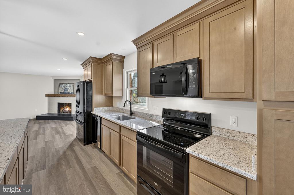 16416 MOUNTAIN RUN LN, CULPEPER, Virginia 22701, 5 Bedrooms Bedrooms, ,4 BathroomsBathrooms,Residential,16416 MOUNTAIN RUN LN,VACU2013016 MLS # VACU2013016