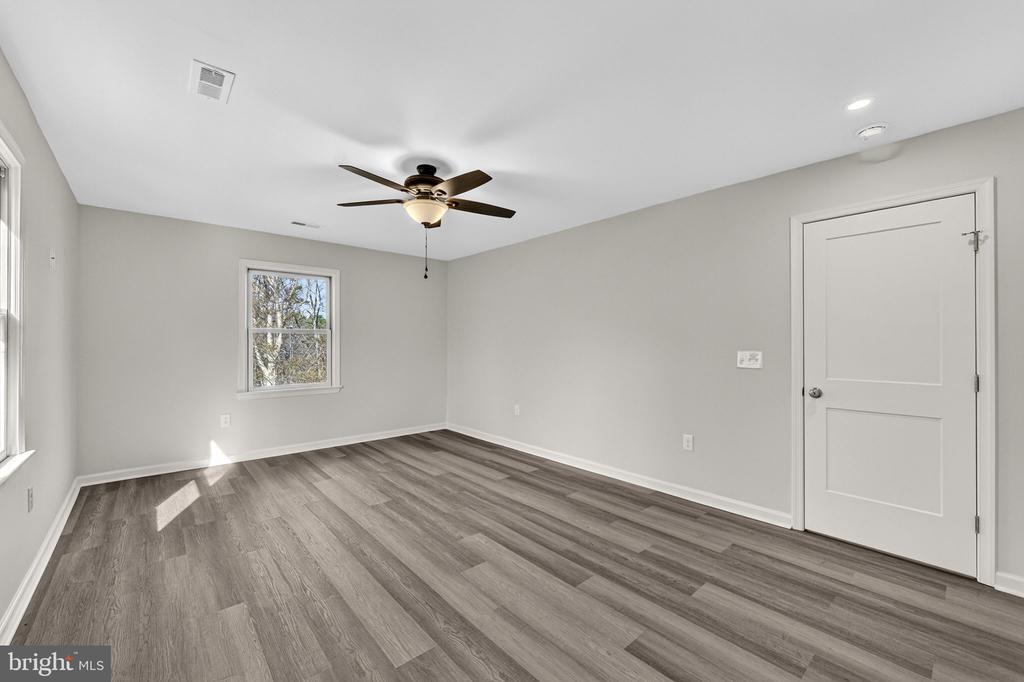 16416 MOUNTAIN RUN LN, CULPEPER, Virginia 22701, 5 Bedrooms Bedrooms, ,4 BathroomsBathrooms,Residential,16416 MOUNTAIN RUN LN,VACU2013016 MLS # VACU2013016