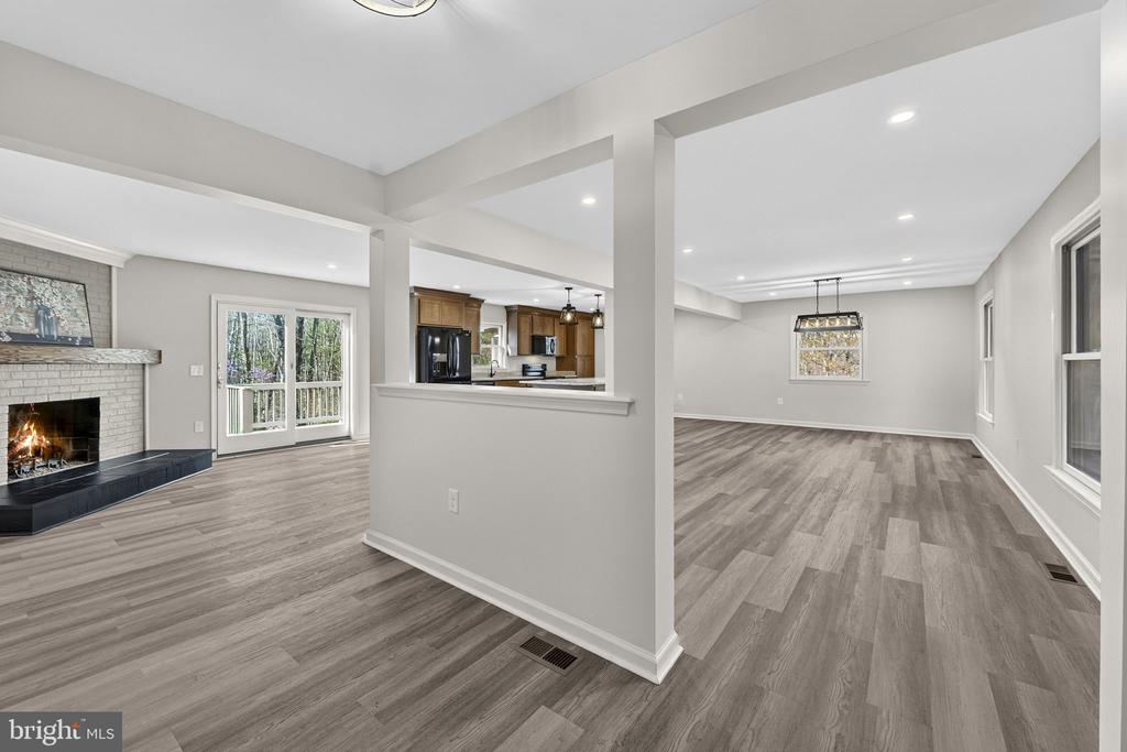 16416 MOUNTAIN RUN LN, CULPEPER, Virginia 22701, 5 Bedrooms Bedrooms, ,4 BathroomsBathrooms,Residential,16416 MOUNTAIN RUN LN,VACU2013016 MLS # VACU2013016