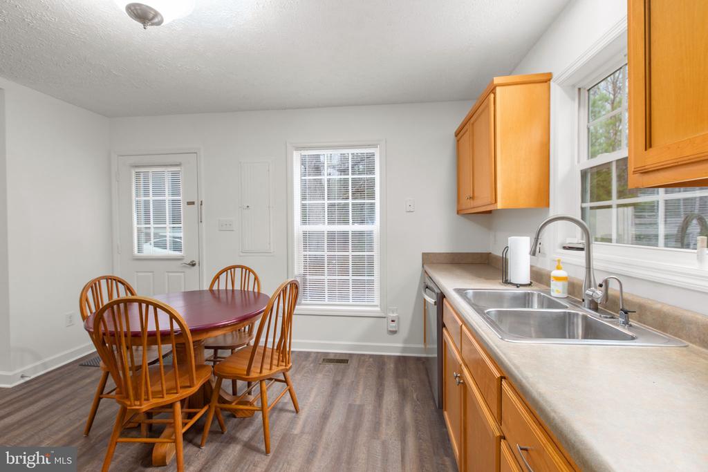 8401 SEAYS RD, SPOTSYLVANIA, Virginia 22551, 4 Bedrooms Bedrooms, ,2 BathroomsBathrooms,Residential,8401 SEAYS RD,VASP2040460 MLS # VASP2040460