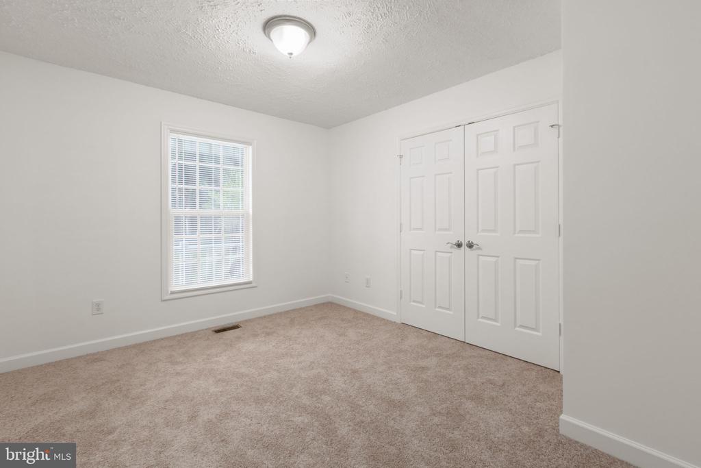 8401 SEAYS RD, SPOTSYLVANIA, Virginia 22551, 4 Bedrooms Bedrooms, ,2 BathroomsBathrooms,Residential,8401 SEAYS RD,VASP2040460 MLS # VASP2040460