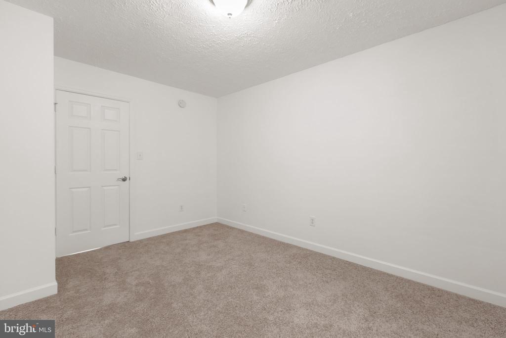 8401 SEAYS RD, SPOTSYLVANIA, Virginia 22551, 4 Bedrooms Bedrooms, ,2 BathroomsBathrooms,Residential,8401 SEAYS RD,VASP2040460 MLS # VASP2040460