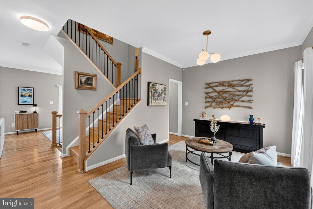 233 BREEZEWOOD DR, WARRENTON, Virginia 20186, 3 Bedrooms Bedrooms, ,3 BathroomsBathrooms,Residential,233 BREEZEWOOD DR,VAFQ2021242 MLS # VAFQ2021242