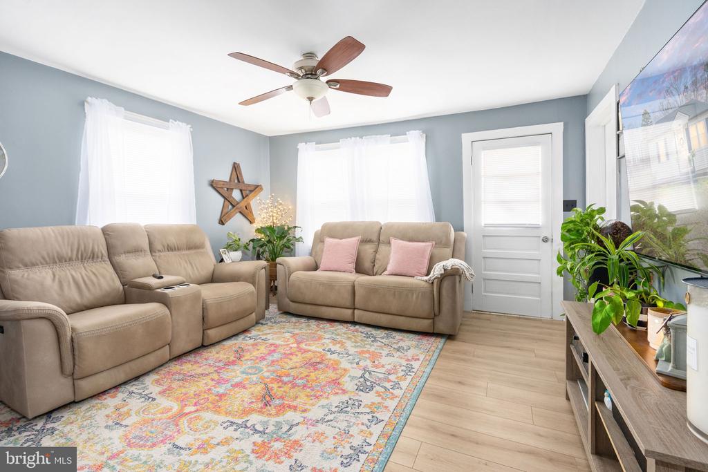 2623 JEFFERSON HWY, LOUISA, Virginia 23093, 3 Bedrooms Bedrooms, ,2 BathroomsBathrooms,Residential,2623 JEFFERSON HWY,VALA2009558 MLS # VALA2009558