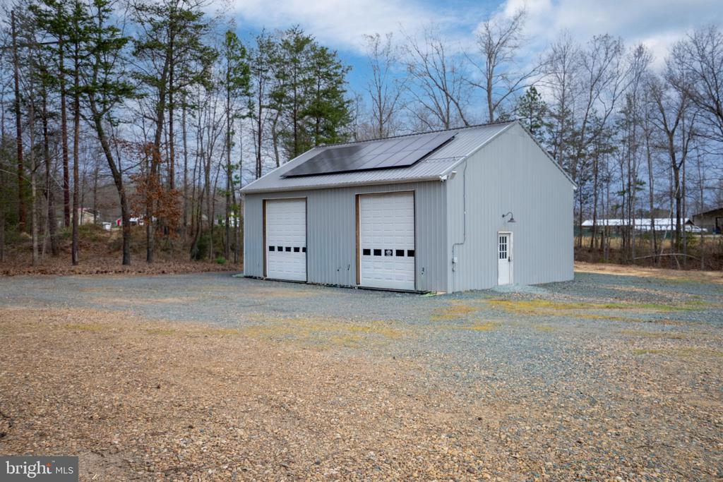 2623 JEFFERSON HWY, LOUISA, Virginia 23093, 3 Bedrooms Bedrooms, ,2 BathroomsBathrooms,Residential,2623 JEFFERSON HWY,VALA2009558 MLS # VALA2009558