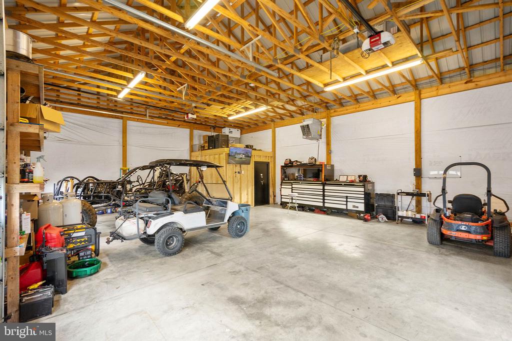 2623 JEFFERSON HWY, LOUISA, Virginia 23093, 3 Bedrooms Bedrooms, ,2 BathroomsBathrooms,Residential,2623 JEFFERSON HWY,VALA2009558 MLS # VALA2009558