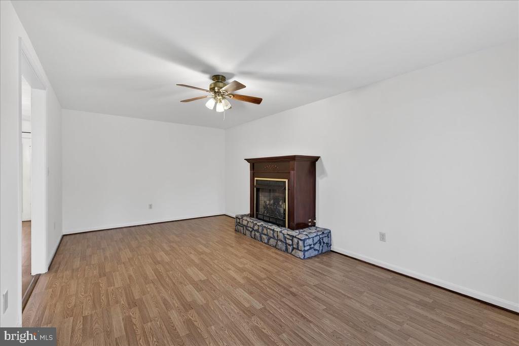 9521 GRASTY GOLD MINE RD, RHOADESVILLE, Virginia 22542, 3 Bedrooms Bedrooms, ,2 BathroomsBathrooms,Residential,9521 GRASTY GOLD MINE RD,VAOR2013674 MLS # VAOR2013674