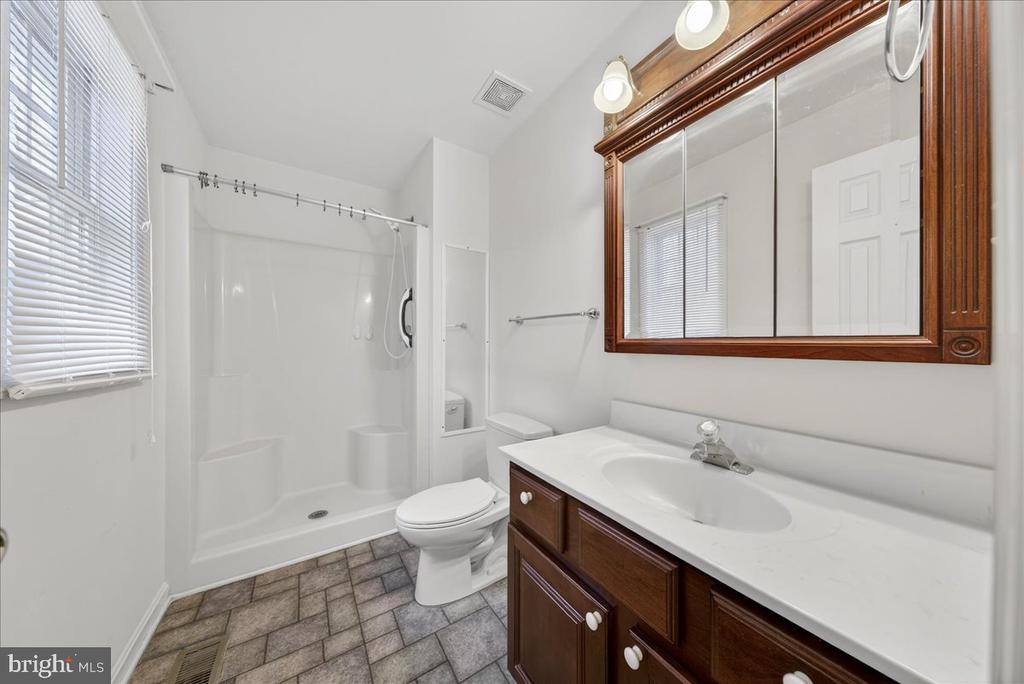 9521 GRASTY GOLD MINE RD, RHOADESVILLE, Virginia 22542, 3 Bedrooms Bedrooms, ,2 BathroomsBathrooms,Residential,9521 GRASTY GOLD MINE RD,VAOR2013674 MLS # VAOR2013674