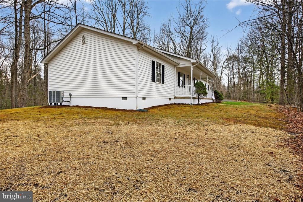 9521 GRASTY GOLD MINE RD, RHOADESVILLE, Virginia 22542, 3 Bedrooms Bedrooms, ,2 BathroomsBathrooms,Residential,9521 GRASTY GOLD MINE RD,VAOR2013674 MLS # VAOR2013674