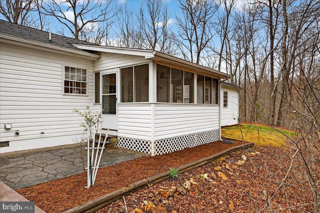 9521 GRASTY GOLD MINE RD, RHOADESVILLE, Virginia 22542, 3 Bedrooms Bedrooms, ,2 BathroomsBathrooms,Residential,9521 GRASTY GOLD MINE RD,VAOR2013674 MLS # VAOR2013674