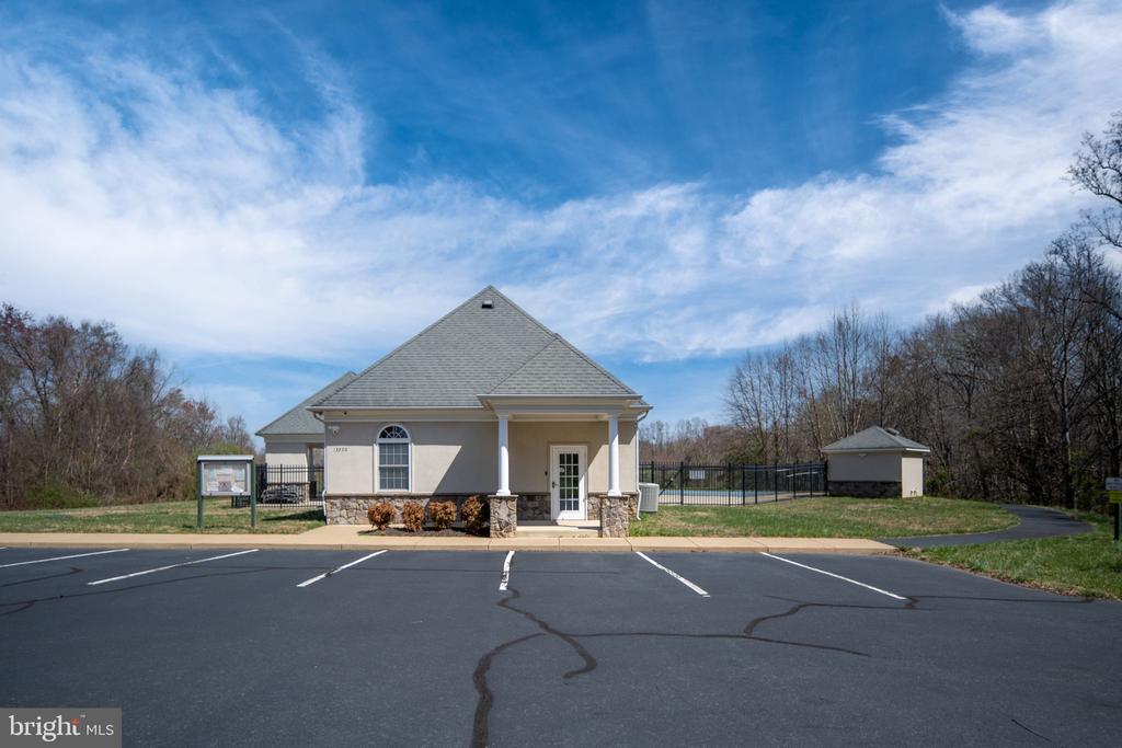 10752 BRIDLEREIN COURT, SPOTSYLVANIA, Virginia 22553, 4 Bedrooms Bedrooms, ,2 BathroomsBathrooms,Residential,10752 BRIDLEREIN COURT,VASP2040532 MLS # VASP2040532