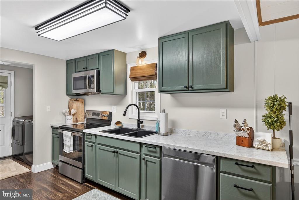 66 ORDINARY RD, MINERAL, Virginia 23117, 2 Bedrooms Bedrooms, ,2 BathroomsBathrooms,Residential,66 ORDINARY RD,VALA2009548 MLS # VALA2009548