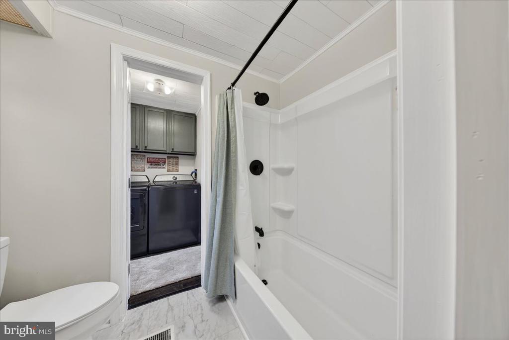 66 ORDINARY RD, MINERAL, Virginia 23117, 2 Bedrooms Bedrooms, ,2 BathroomsBathrooms,Residential,66 ORDINARY RD,VALA2009548 MLS # VALA2009548