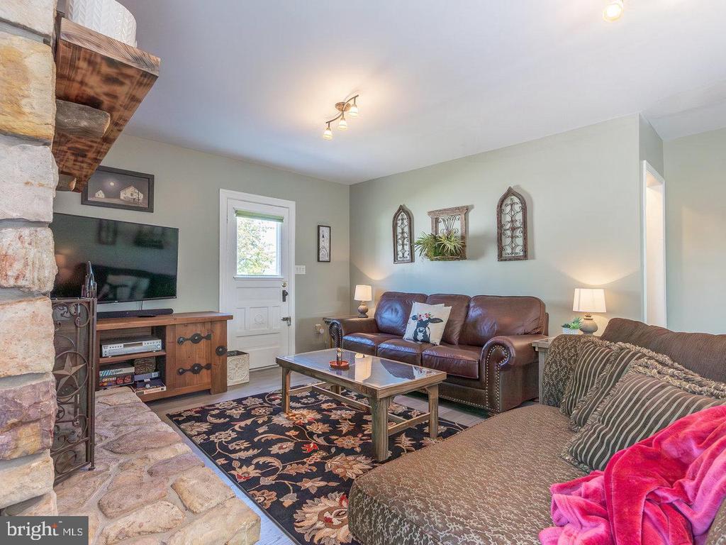 113 W MAIN ST, STANLEY, Virginia 22851, 6 Bedrooms Bedrooms, ,6 BathroomsBathrooms,Residential,113 W MAIN ST,VAPA2006228 MLS # VAPA2006228