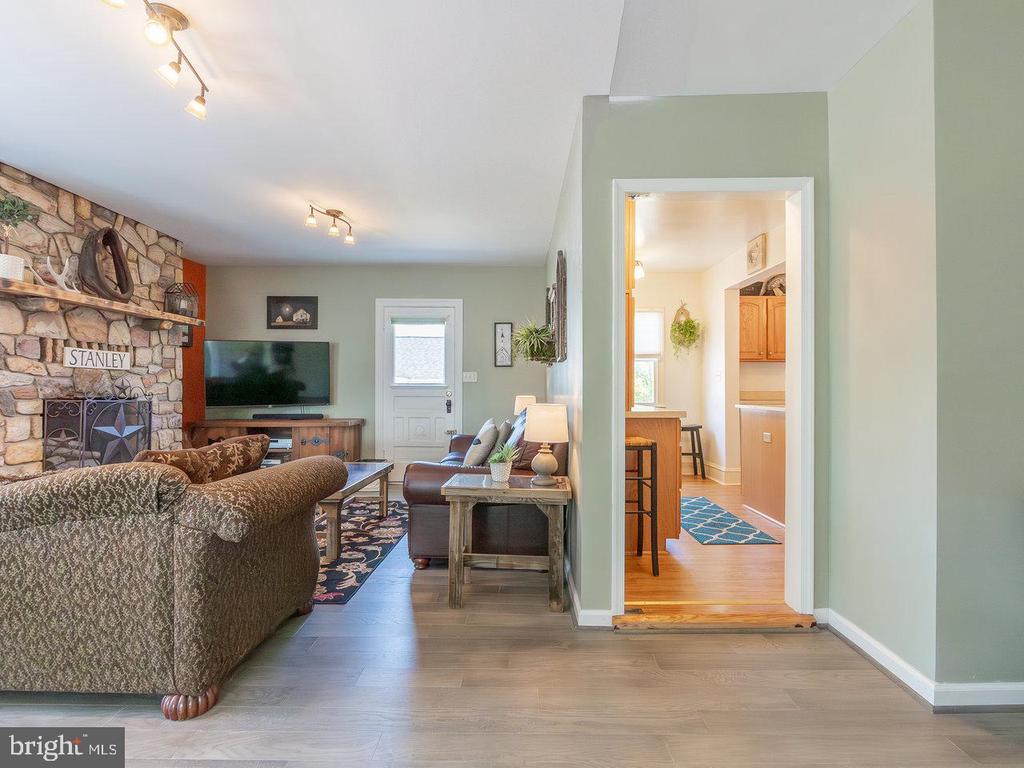 113 W MAIN ST, STANLEY, Virginia 22851, 6 Bedrooms Bedrooms, ,6 BathroomsBathrooms,Residential,113 W MAIN ST,VAPA2006228 MLS # VAPA2006228