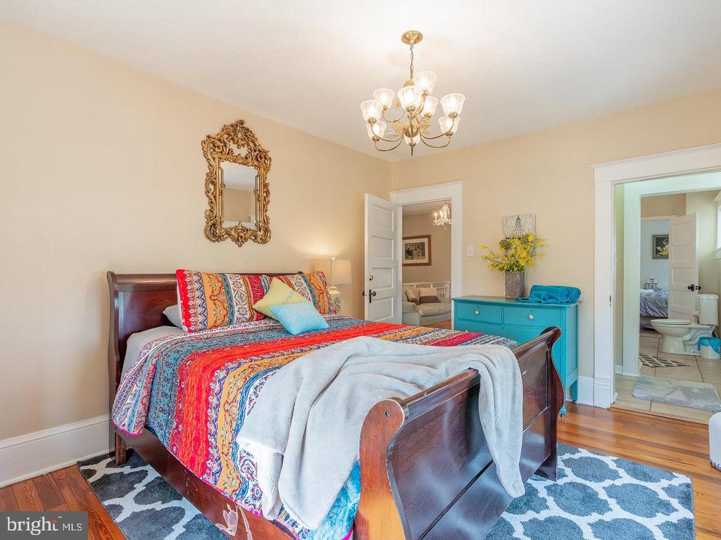 113 W MAIN ST, STANLEY, Virginia 22851, 6 Bedrooms Bedrooms, ,6 BathroomsBathrooms,Residential,113 W MAIN ST,VAPA2006228 MLS # VAPA2006228