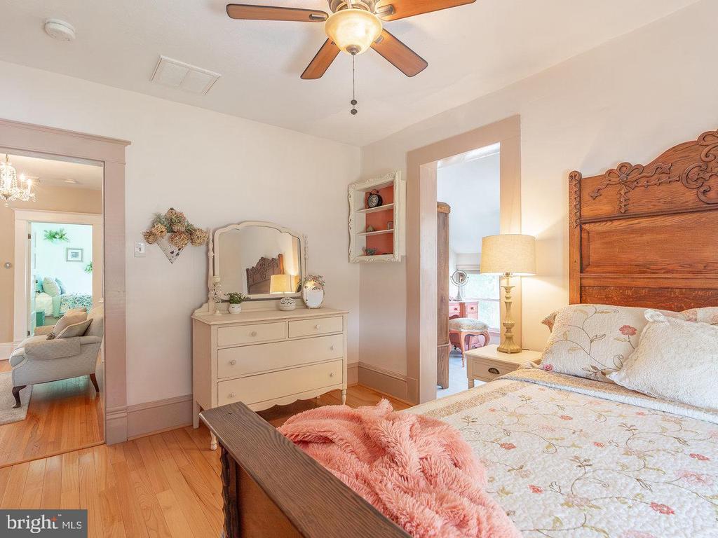 113 W MAIN ST, STANLEY, Virginia 22851, 6 Bedrooms Bedrooms, ,6 BathroomsBathrooms,Residential,113 W MAIN ST,VAPA2006228 MLS # VAPA2006228