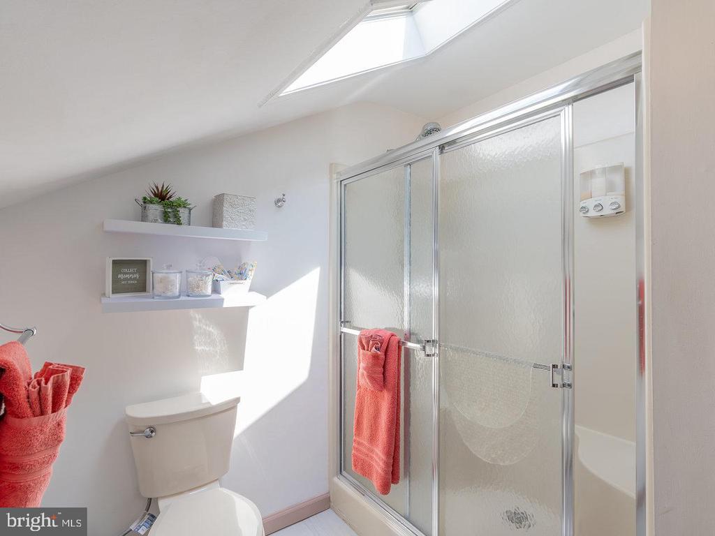 113 W MAIN ST, STANLEY, Virginia 22851, 6 Bedrooms Bedrooms, ,6 BathroomsBathrooms,Residential,113 W MAIN ST,VAPA2006228 MLS # VAPA2006228