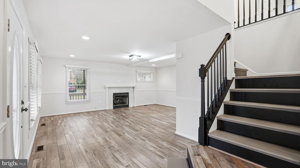 705 MONTICELLO CIR, LOCUST GROVE, Virginia 22508, 4 Bedrooms Bedrooms, ,2 BathroomsBathrooms,Residential,705 MONTICELLO CIR,VAOR2013646 MLS # VAOR2013646