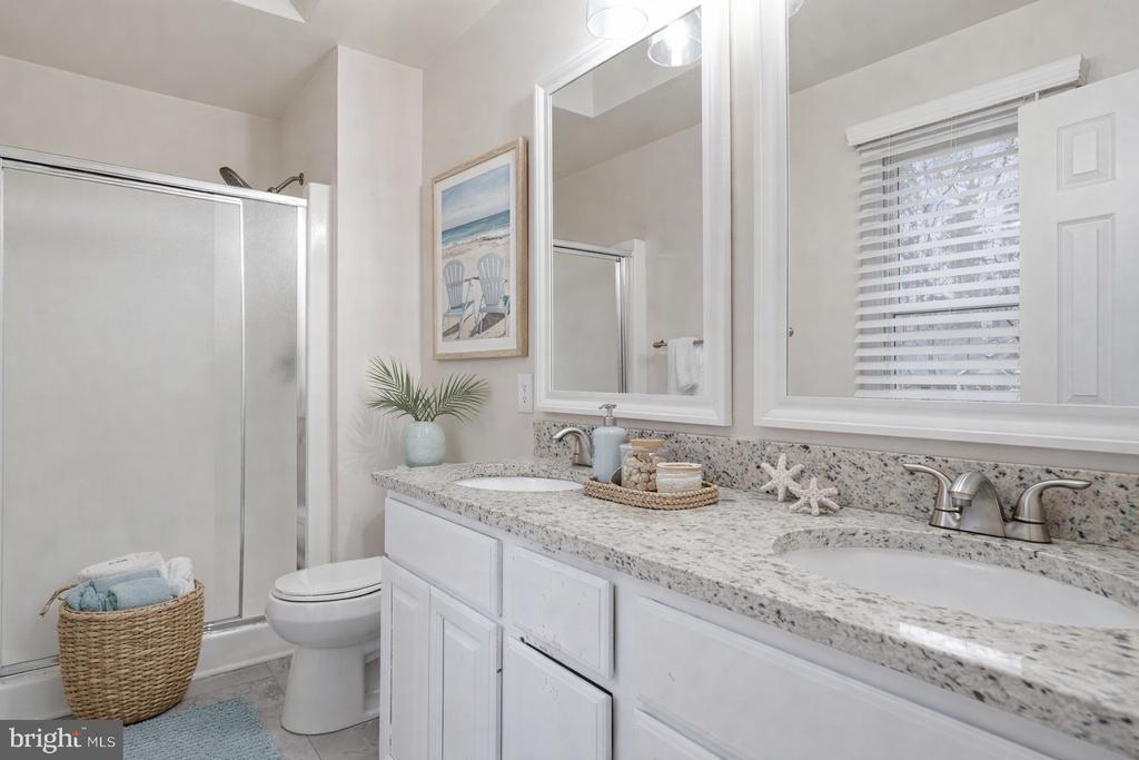 705 MONTICELLO CIR, LOCUST GROVE, Virginia 22508, 4 Bedrooms Bedrooms, ,2 BathroomsBathrooms,Residential,705 MONTICELLO CIR,VAOR2013646 MLS # VAOR2013646