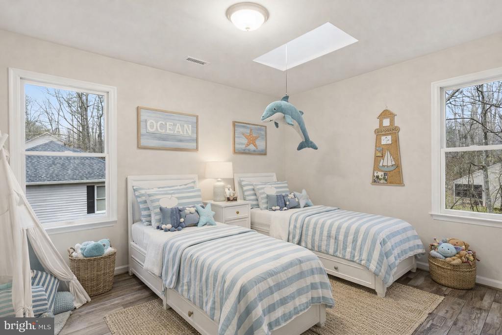 705 MONTICELLO CIR, LOCUST GROVE, Virginia 22508, 4 Bedrooms Bedrooms, ,2 BathroomsBathrooms,Residential,705 MONTICELLO CIR,VAOR2013646 MLS # VAOR2013646