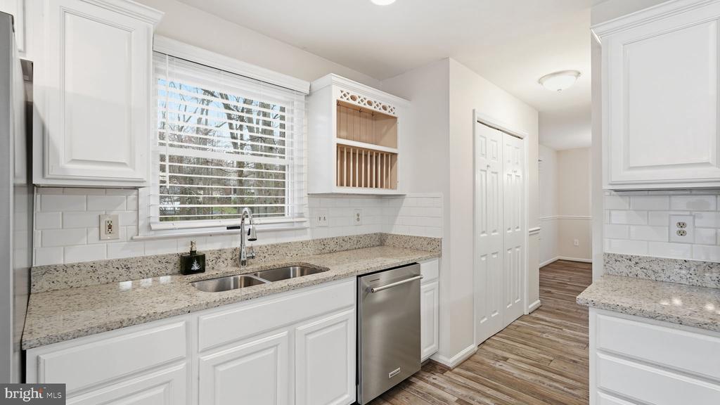 705 MONTICELLO CIR, LOCUST GROVE, Virginia 22508, 4 Bedrooms Bedrooms, ,2 BathroomsBathrooms,Residential,705 MONTICELLO CIR,VAOR2013646 MLS # VAOR2013646