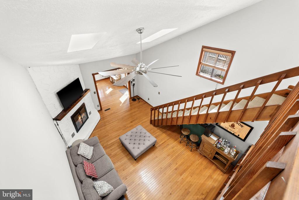 128 HARRISON CIR, LOCUST GROVE, Virginia 22508, 5 Bedrooms Bedrooms, ,3 BathroomsBathrooms,Residential,128 HARRISON CIR,VAOR2013626 MLS # VAOR2013626